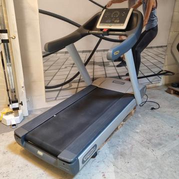 Technogym excite Run 500 loopband  beschikbaar voor biedingen