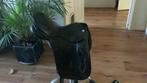 Compleet Barnsby dressuurzadel 17,5 inch, Dieren en Toebehoren, Paarden en Pony's | Zadels, Ophalen, Gebruikt, Dressuur