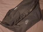 Nike heuptas, Ophalen