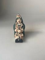 Native resin storyteller. Moeder met kinderen, Antiek en Kunst, Kunst | Beelden en Houtsnijwerken, Ophalen of Verzenden