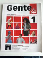 Gente al Día 1 - Spaans Leerboek A1-A2, Boeken, Ophalen of Verzenden, Zo goed als nieuw, Overige niveaus
