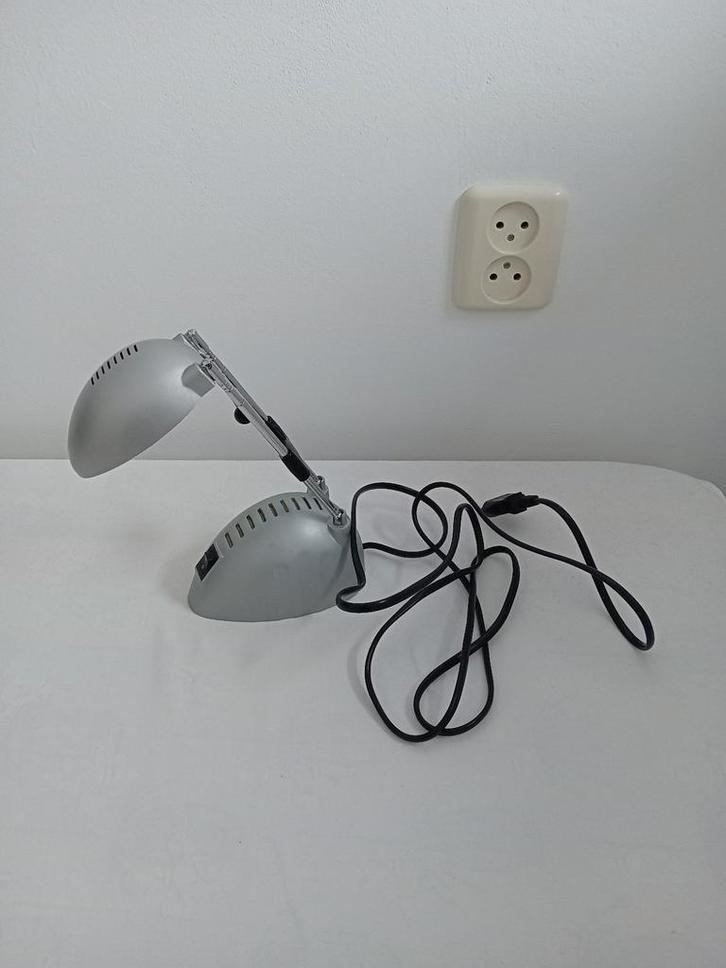 Mooie Bureaulamp - Perfect voor Studeren!, Huis en Inrichting, Lampen | Tafellampen, Gebruikt, Minder dan 50 cm, Kunststof, Metaal