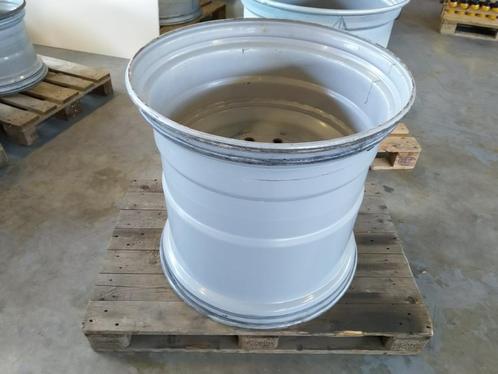 28 x 30.5 Velg 8 gaats boutafstand 275 mm, Zakelijke goederen, Agrarisch | Onderdelen | Banden, Velgen en Assen