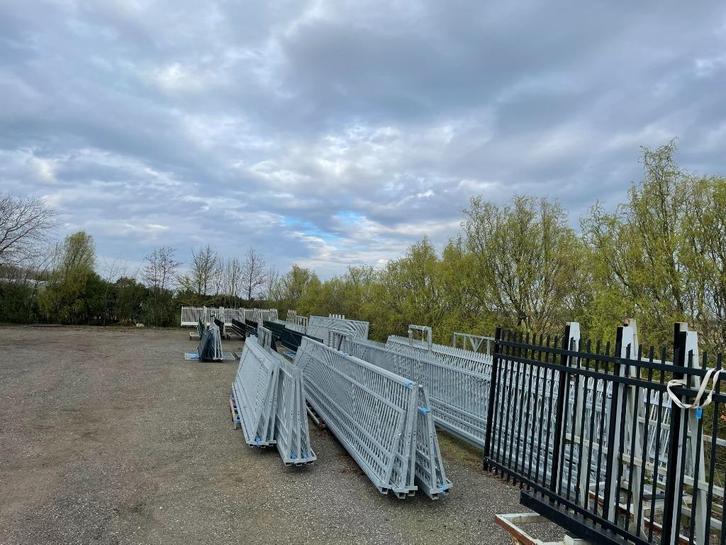AVB Schuifpoorten,  grote voorraad van 4  12 mtr doorgang, Tuin en Terras, Tuinpoorten, Nieuw, Schuifpoort, Staal, 200 cm of meer