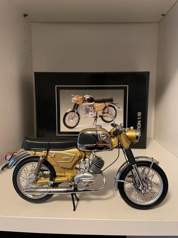 Schuco Zündapp KS 50 Super Sport 1:10 beschikbaar voor biedingen