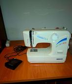 Naaimachine, Hobby en Vrije tijd, Naaimachines en Toebehoren, Ophalen of Verzenden, Zo goed als nieuw