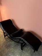 LC4 Chaise Longue van Le Corbusier, Huis en Inrichting, Banken | Sofa's en Chaises Longues, Ophalen, Gebruikt, Eenpersoons, Metaal