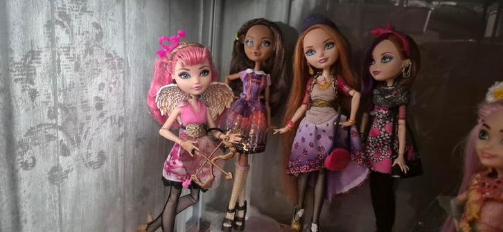 Ever After High Poppen Collectie 1, Kinderen en Baby's, Speelgoed | Poppen, Zo goed als nieuw, Overige typen, Ophalen of Verzenden