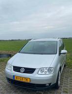 Volkswagen Touran 1.9 TDI 77KW 7P 2006 Grijs, Auto's, Volkswagen, Voorwielaandrijving, Euro 5, Stof, 7 stoelen