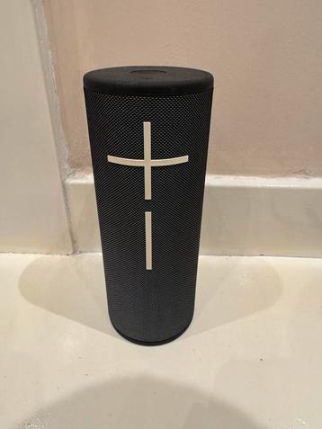 Ultimate Ears Megaboom 4 - Draagbare Bluetooth Speaker beschikbaar voor biedingen