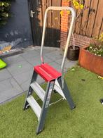 Altrex Falco trap 3 treden, Doe-het-zelf en Verbouw, Ladders en Trappen, Ophalen of Verzenden, Gebruikt, Minder dan 2 meter