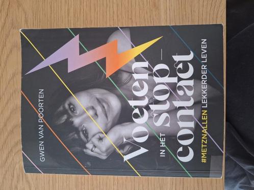 Gwen van Poorten - Voeten in het stopcontact, Boeken, Mode, Zo goed als nieuw, Mode algemeen, Ophalen of Verzenden