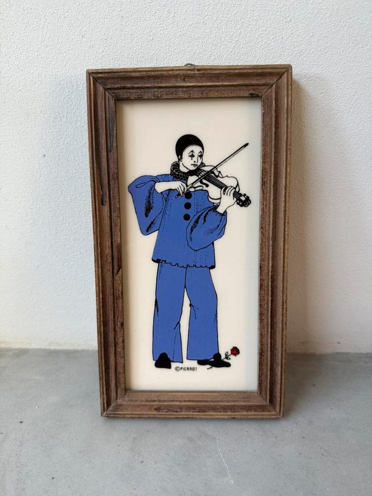Vintage tegel in lijst – Pierrot met viool, Antiek en Kunst, Antiek | Wandborden en Tegels, Ophalen of Verzenden