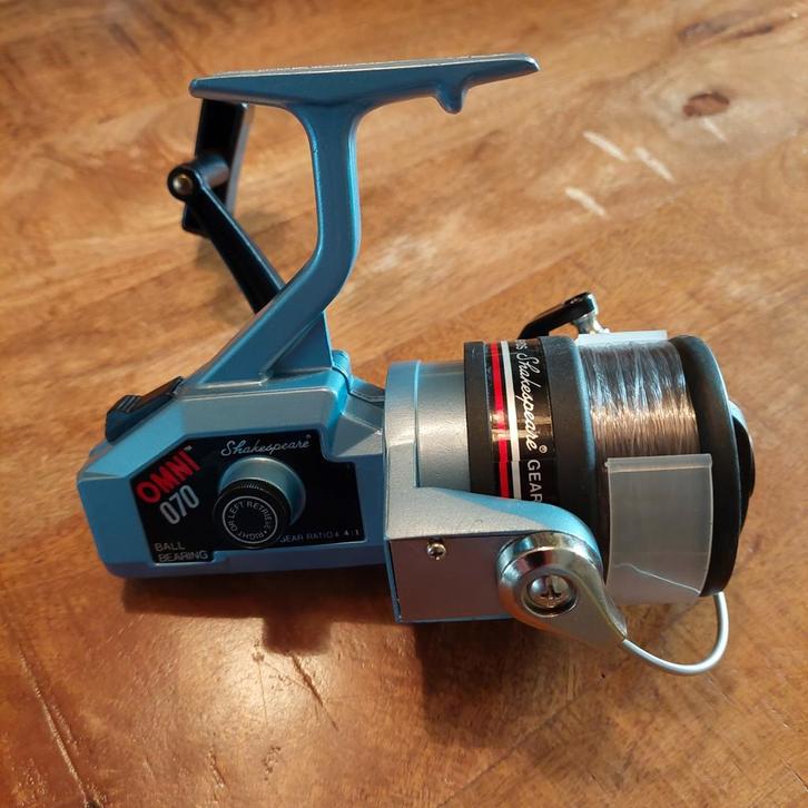Shakespeare Omni 070 Vis Molen - Vintage, Watersport en Boten, Hengelsport | Karpervissen, Gebruikt, Molen, Ophalen of Verzenden