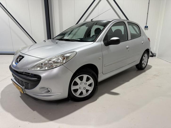 Peugeot 206+ 1.4 XS. 5 deurs. Airco. Eerste eig !Tekst goed, Auto's, Peugeot, Bedrijf, Te koop, 206+, ABS, Airbags, Airconditioning