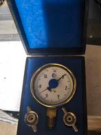 Vintage Test Manometer in Kist, Antiek en Kunst, Ophalen of Verzenden