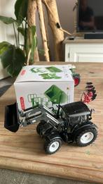 1:32 wiking valtra n123 te koop, Hobby en Vrije tijd, Modelauto's | 1:32, Ophalen of Verzenden, Zo goed als nieuw, Tractor of Landbouw