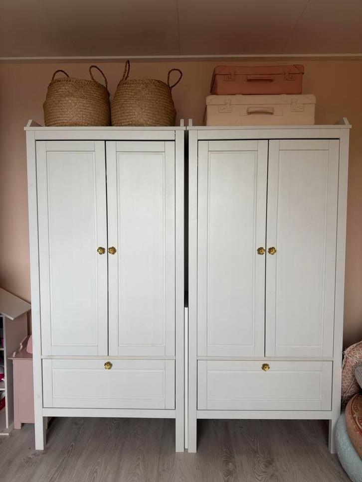 2x Sundvik Kinderkledingkast - Hang & Planken, Huis en Inrichting, Kasten | Kledingkasten, Zo goed als nieuw, 100 tot 150 cm, 50 tot 100 cm