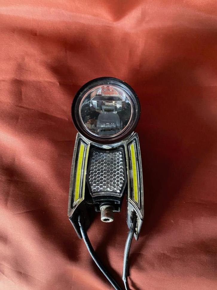 Spanninga Aerflow 2.0 Koplamp Naafdynamo, Fietsen en Brommers, Fietsaccessoires | Fietsverlichting, Voorlicht, Gebruikt, Dynamo
