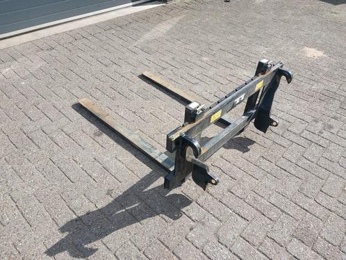 Graniet Palletvork 2000 kg met euro snelwissel, Zakelijke goederen, Agrarisch | Werktuigen, Overige, Overige typen