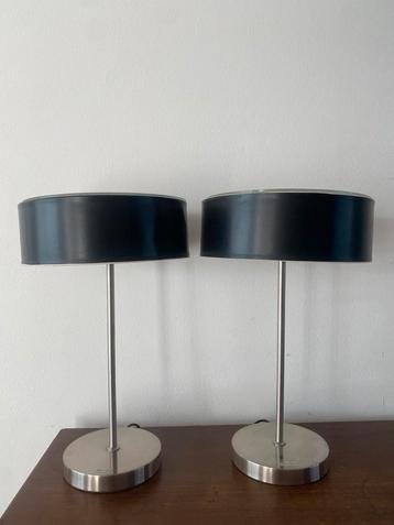 Twee tafellampen rond tl buis Jan des Bouvrie lamp rvs zwart beschikbaar voor biedingen