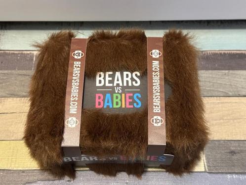 Bears vs Babies - kaartspel, Hobby en Vrije tijd, Gezelschapsspellen | Kaartspellen, Zo goed als nieuw, Een of twee spelers, Drie of vier spelers