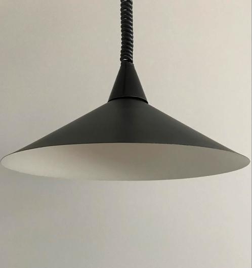 Vintage jaren 80.  Zwarte metalen hanglamp  Amsterdam belgie, Huis en Inrichting, Lampen | Hanglampen, Gebruikt, Ophalen of Verzenden