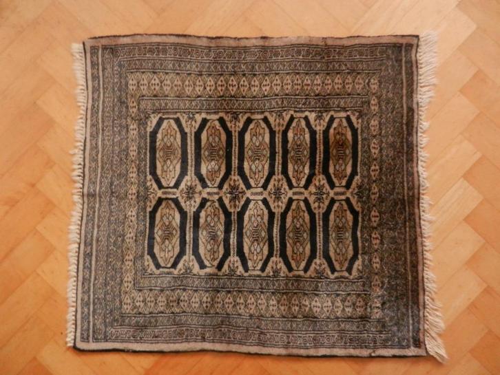 Mooi handgeknoopt blauw beige tapijt oosters perzisch 74x80, Huis en Inrichting, Stoffering | Tapijten en Kleden, Zo goed als nieuw