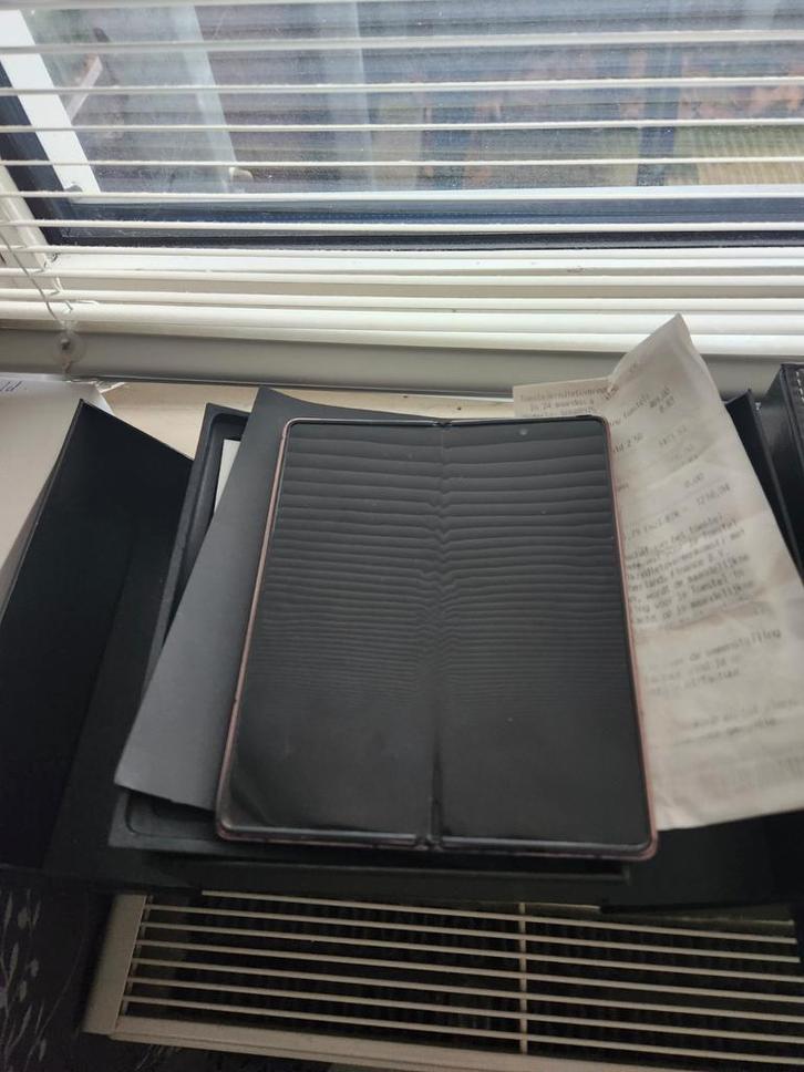 Samsung zfold 2 lees advertentie goed, Huizen en Kamers, Kamers te huur, Deventer