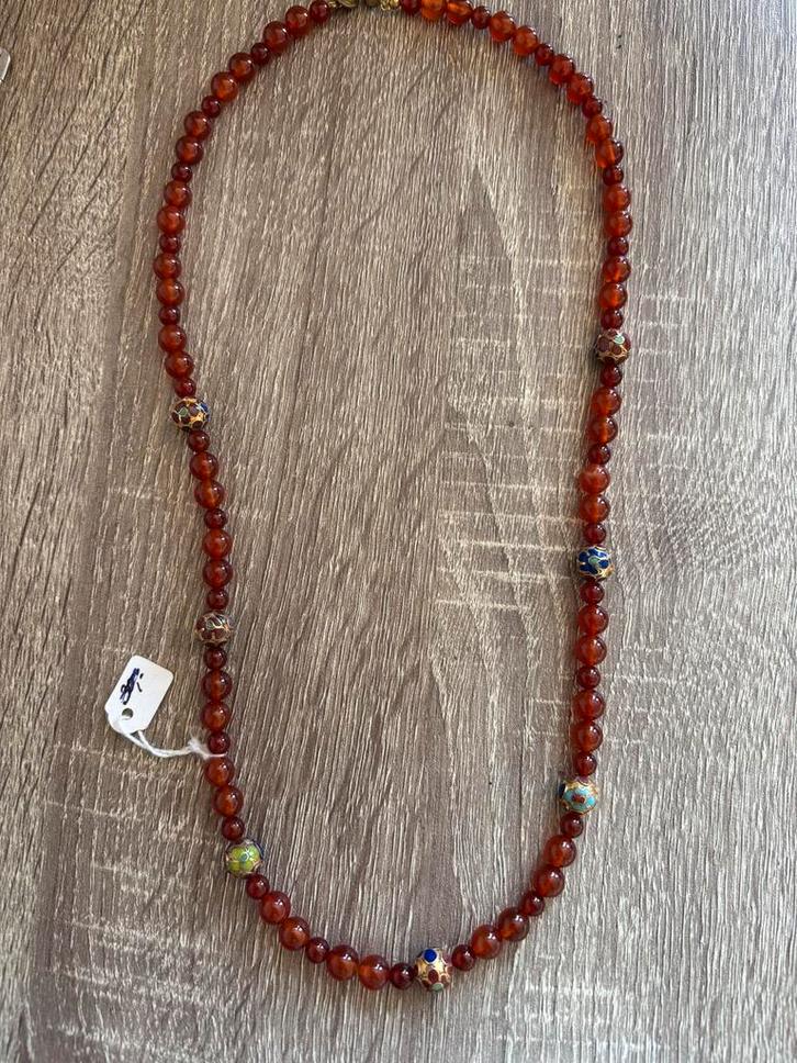 Carneool ketting met cloisonné kralen, Sieraden, Tassen en Uiterlijk, Kettingen, Nieuw, Steen of Mineraal, Bruin, Met edelsteen