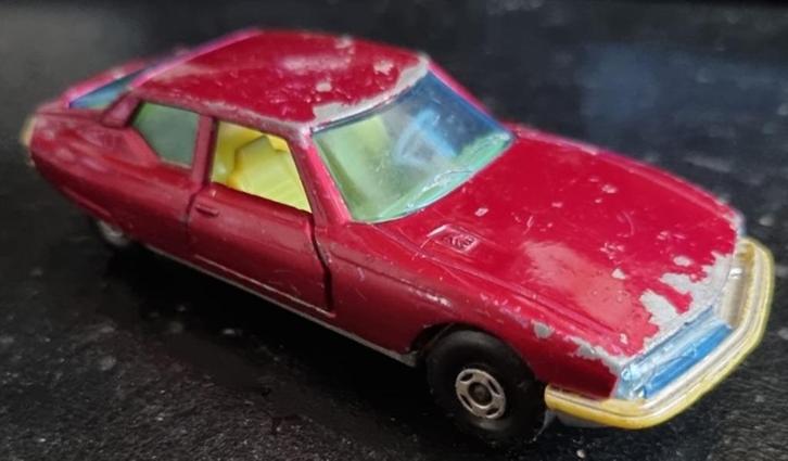 Matchbox speedkings K33 citroen SM donkerrrood, Hobby en Vrije tijd, Modelauto's | Overige schalen, Gebruikt, Auto, Ophalen of Verzenden