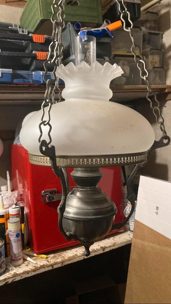 Tinnen petroleumlamp 1895 - 1910, omgebouwd, Huis en Inrichting, Lampen | Hanglampen, Gebruikt, Minder dan 50 cm, Glas, Ophalen of Verzenden