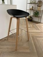 Nieuwe Hay AAS 32 kruk zwarte zitting gezeept eiken frame!, Huis en Inrichting, 1 kruk, Ophalen of Verzenden, Nieuw, 60 tot 90 cm
