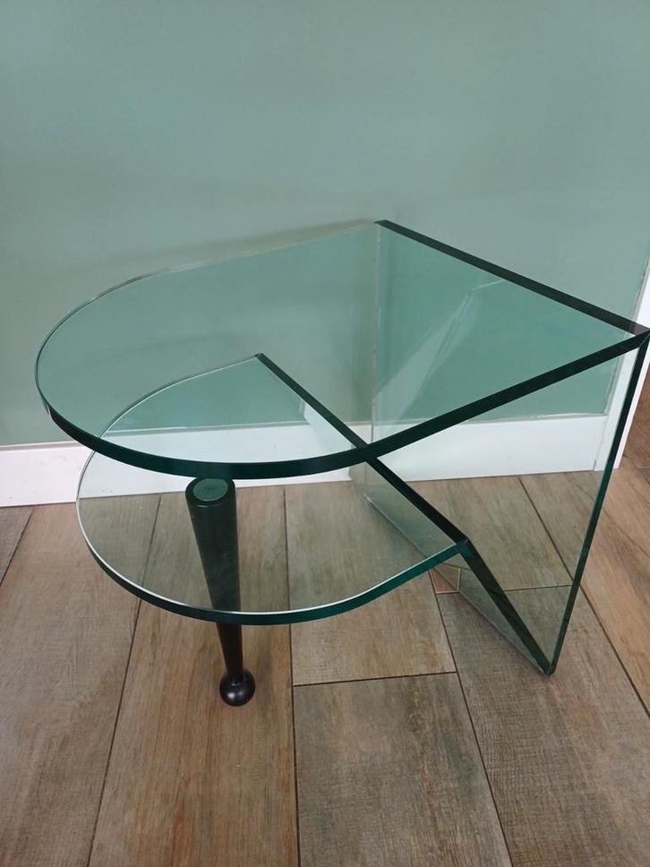 Glazen Bijzettafel - Uniek Design, Huis en Inrichting, Tafels | Bijzettafels, Gebruikt, Overige vormen, Minder dan 45 cm, Minder dan 55 cm