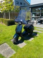 Vespa Sprint e5, Fietsen en Brommers, Scooters | Vespa, Ophalen, Overige modellen, Zo goed als nieuw, Benzine