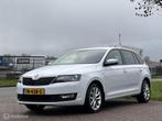 Skoda Rapid Spaceback 1.0 TSI 110 pk Greentech Clever cruise, Auto's, Skoda, Gebruikt, Euro 6, 610 kg, Wit