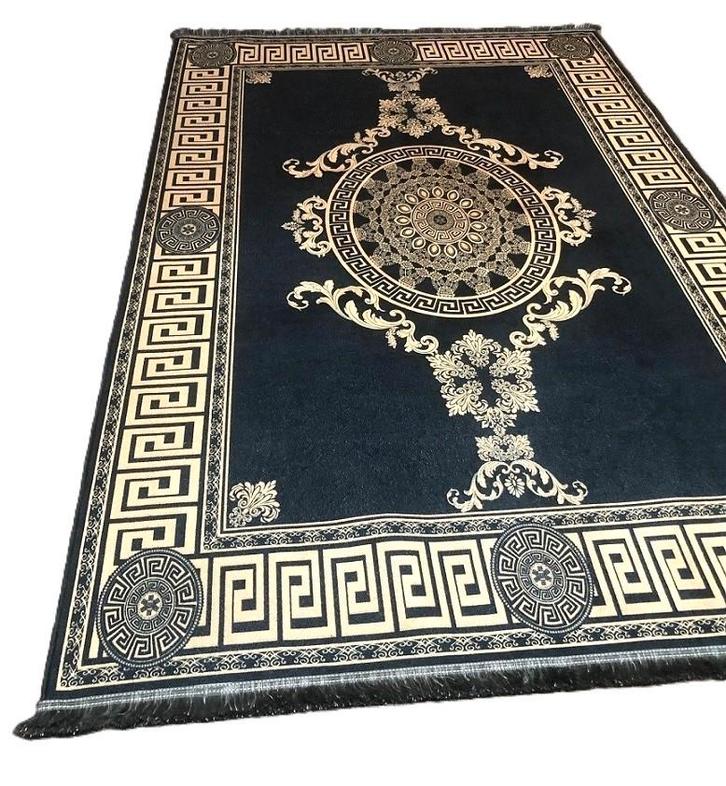 Vloerkleed / tapijt klassiek - zwart met crème, Huis en Inrichting, Stoffering | Tapijten en Kleden, Nieuw, 150 tot 200 cm, 200 cm of meer