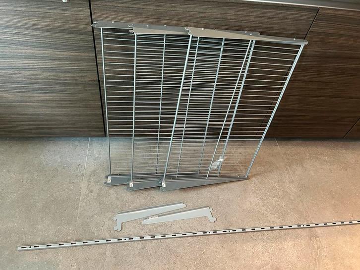 IKEA wandsysteem Antonius metaal, Huis en Inrichting, Overige Huis en Inrichting, Zo goed als nieuw, Ophalen