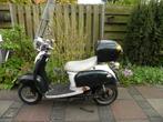 elektrische scooter  met blauw kenteken merk EVT 168, Fietsen en Brommers, Snorfietsen en Snorscooters, Gebruikt, Elektrisch, Ophalen