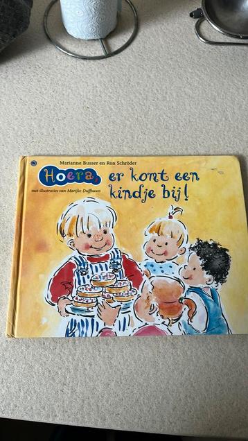 Marianne Busser - Hoera, er komt een kindje bij! beschikbaar voor biedingen