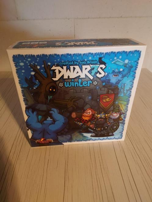 Dwar7s WINTER, Hobby en Vrije tijd, Gezelschapsspellen | Bordspellen, Zo goed als nieuw, Een of twee spelers, Drie of vier spelers