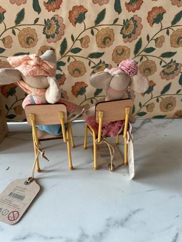 Maileg poppenhuis stoeltjes beschikbaar voor biedingen