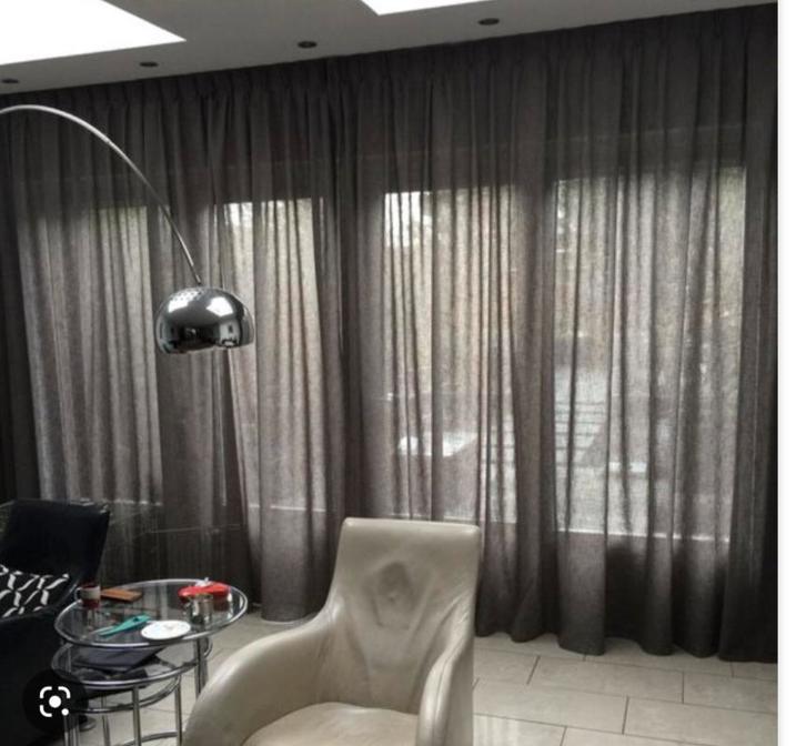 Grijze inbetweens, Huis en Inrichting, Stoffering | Gordijnen en Lamellen, Zo goed als nieuw, 200 cm of meer, Ophalen