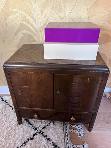 Vintage houten kastje, bruin,  beschikbaar voor biedingen