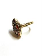 14k gouden ring met granaatsteen, ., Ophalen of Verzenden, Zo goed als nieuw, Met edelsteen