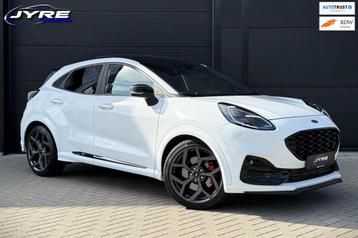 Ford Puma 1.5 EcoBoost ST-X, 200 PK, Performance Pack, Pano, beschikbaar voor biedingen