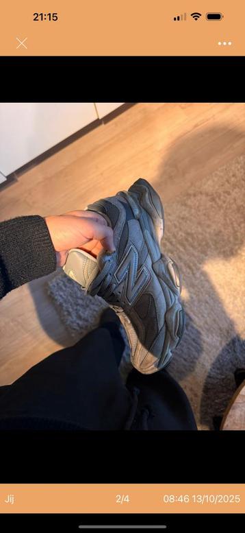 New Balance 9060 grijs beschikbaar voor biedingen