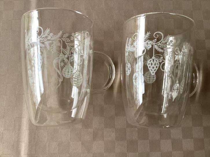 Villeroy en Boch kerst 2 dubbelw. theeglazen. Nieuw in doos., Huis en Inrichting, Keuken | Servies, Nieuw, Glas of Glazen, Overige stijlen