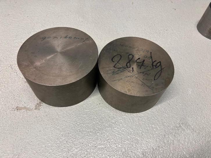 2x wolfraam proppen (160x80 en 160x90), Doe-het-zelf en Verbouw, Metalen, Nieuw, Ophalen