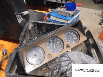 Tellerbak BMW 02 met toerenteller 1502 1602 1802 2002 beschikbaar voor biedingen